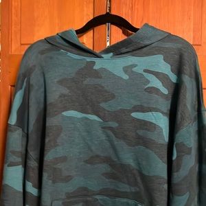 Pink camo sweatshirt